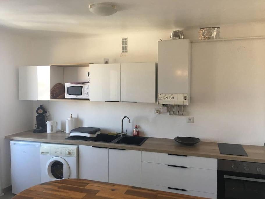 Location De Chambres, Sejour Confort Pres Des Grands Buffets Narbonne Exterior foto